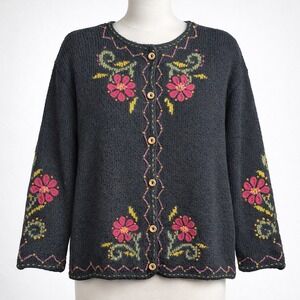 Handmade Floral Button Cardigan Size S Cottagecore Romantic Twee Earthy Planet